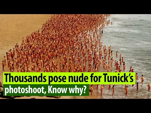 On camera: Bondi bares all for Spencer Tunick’s art illustration….